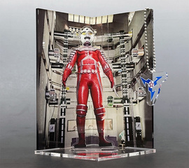 「ニセ・ウルトラセブン」アクリルジオラマ（地球防衛軍マークキーホルダー付）