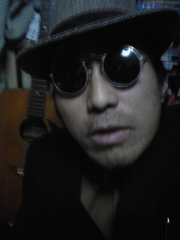 間賀凜(まが・すすむ)